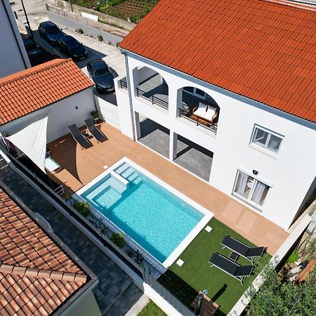 Bernie Apartments With A Pool Zadar Exteriör bild