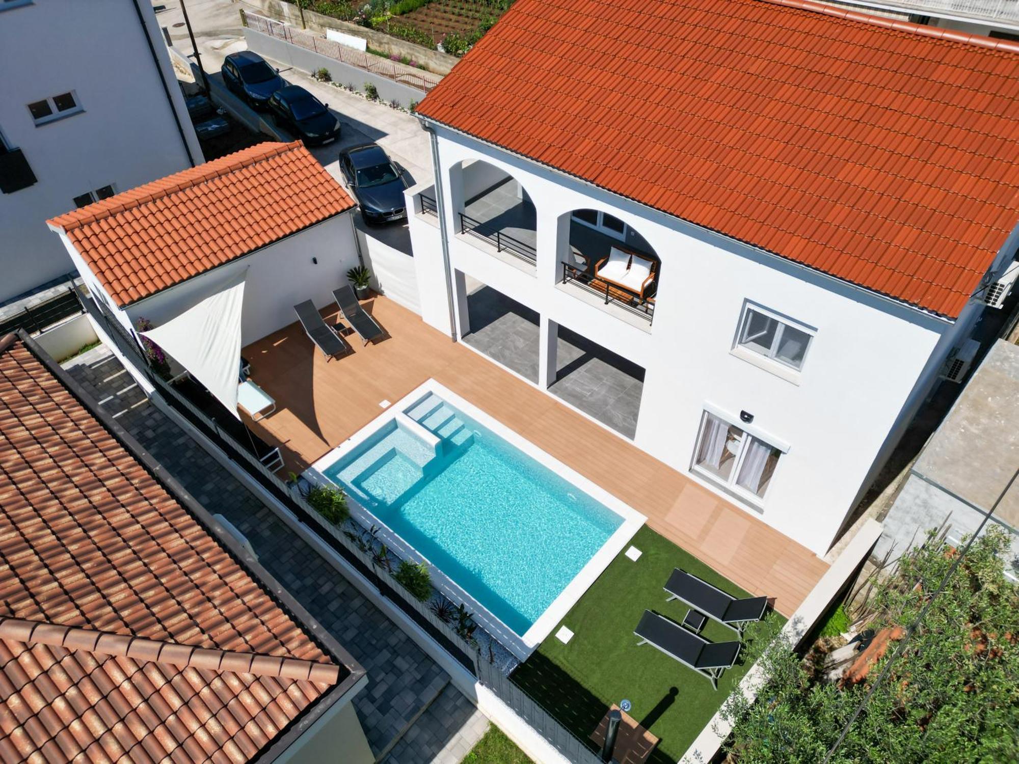 Bernie Apartments With A Pool Zadar Exteriör bild